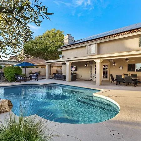 Paradise Retreat